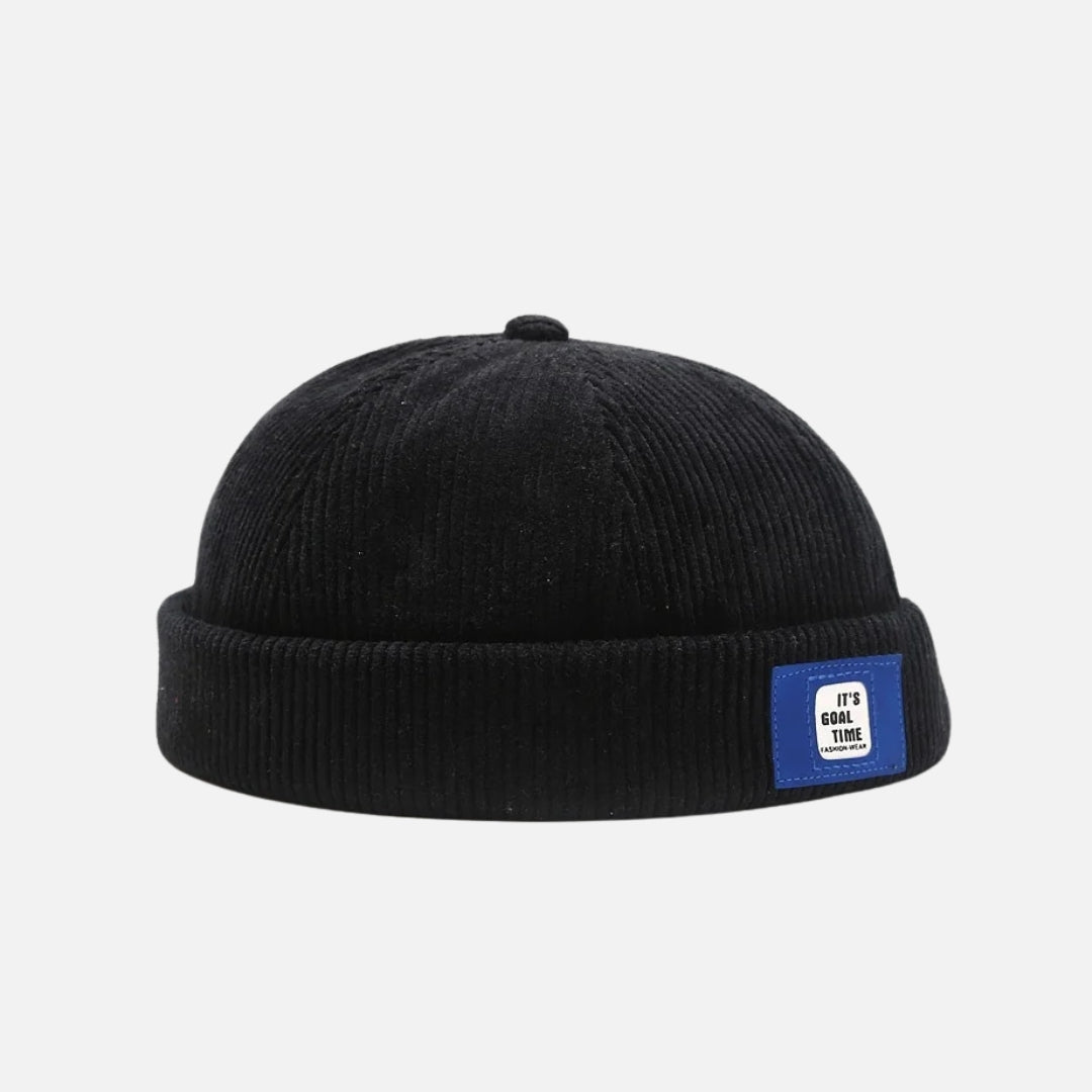 Short wool beanie